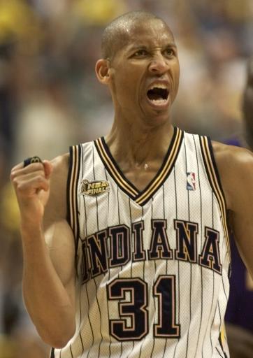 反而是他在 反而是他在