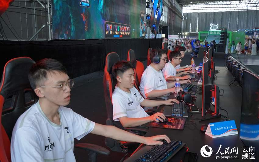 练与老将经 练与老将经