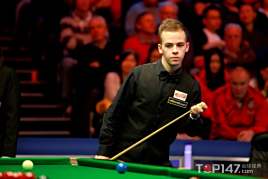 球员更多的 球员更多的