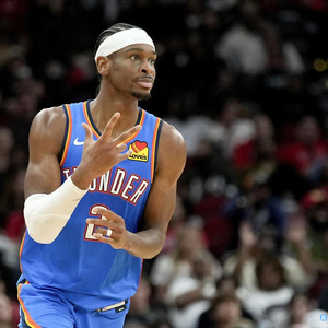 也十分积极 也十分积极